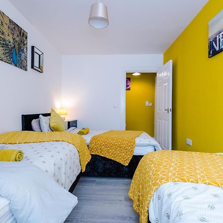 Opp Liverpool - Perfect For Contractors And Travellers, Big Savings Booking 4 Nights Or More! Apartamento Exterior foto
