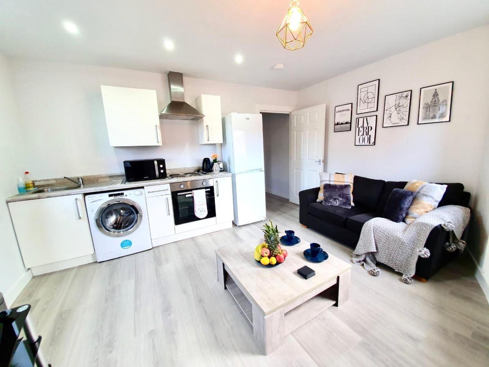 Opp Liverpool - Perfect For Contractors And Travellers, Big Savings Booking 4 Nights Or More! Apartamento Quarto foto