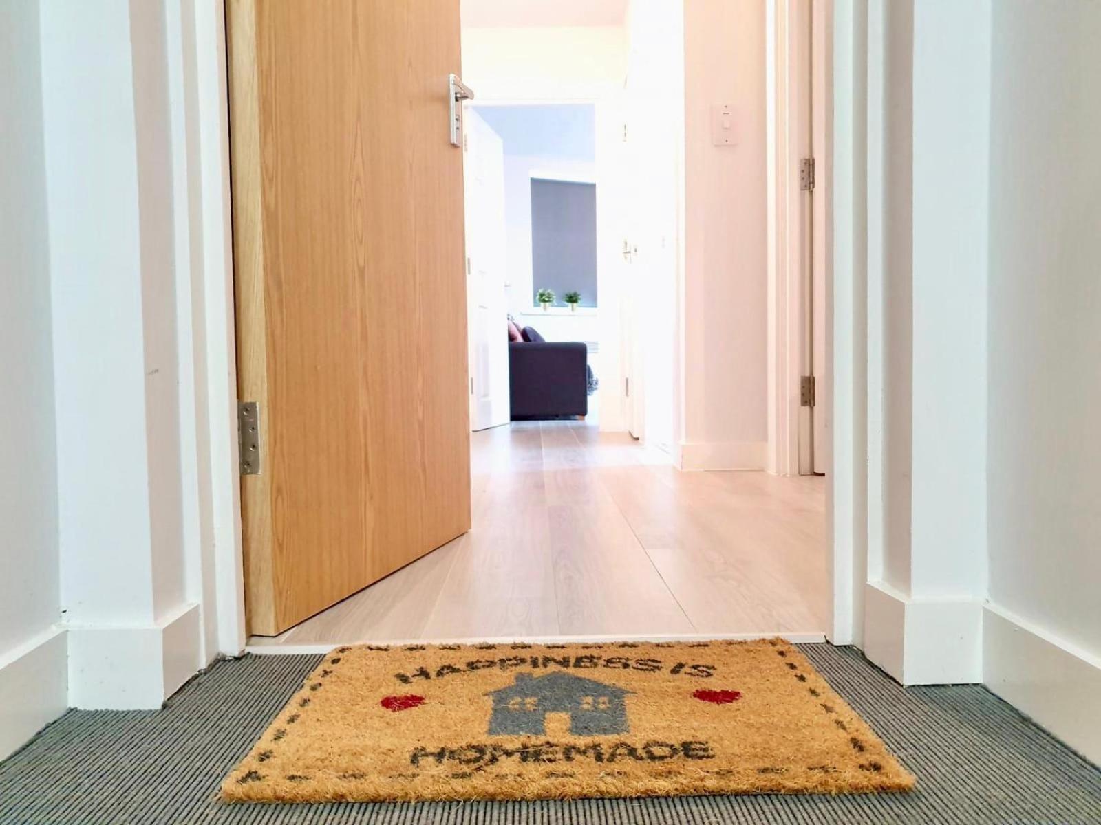 Opp Liverpool - Perfect For Contractors And Travellers, Big Savings Booking 4 Nights Or More! Apartamento Quarto foto
